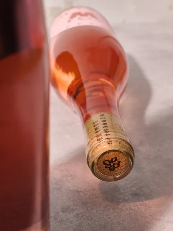 Wednesdays Domaine Elan wino rose bezalkoholowe