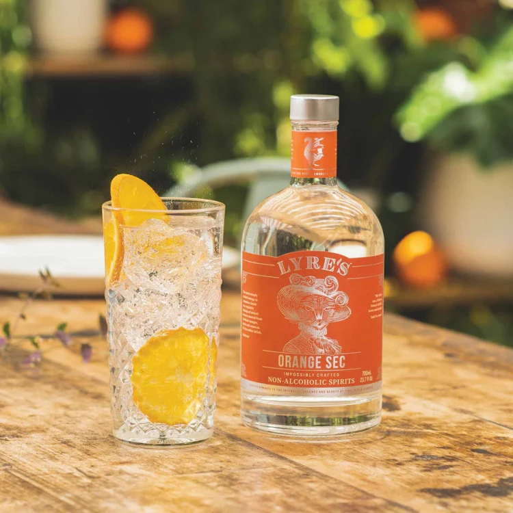 Lyres Orange Sec Tonic mocktail