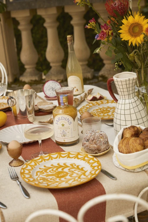 Jardins Fleuris - table.jpg
